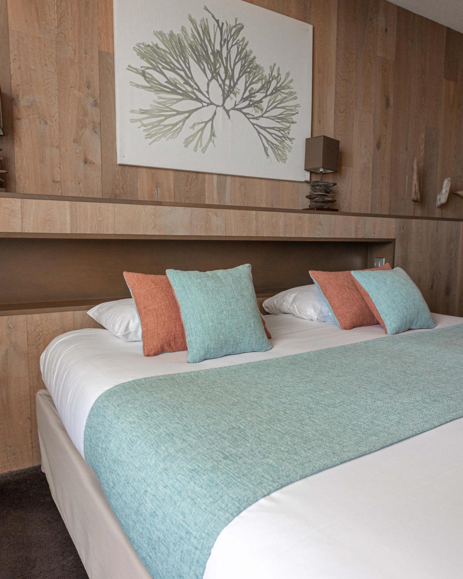 Hotel Logis Restaurant Le Calluna Préfailles