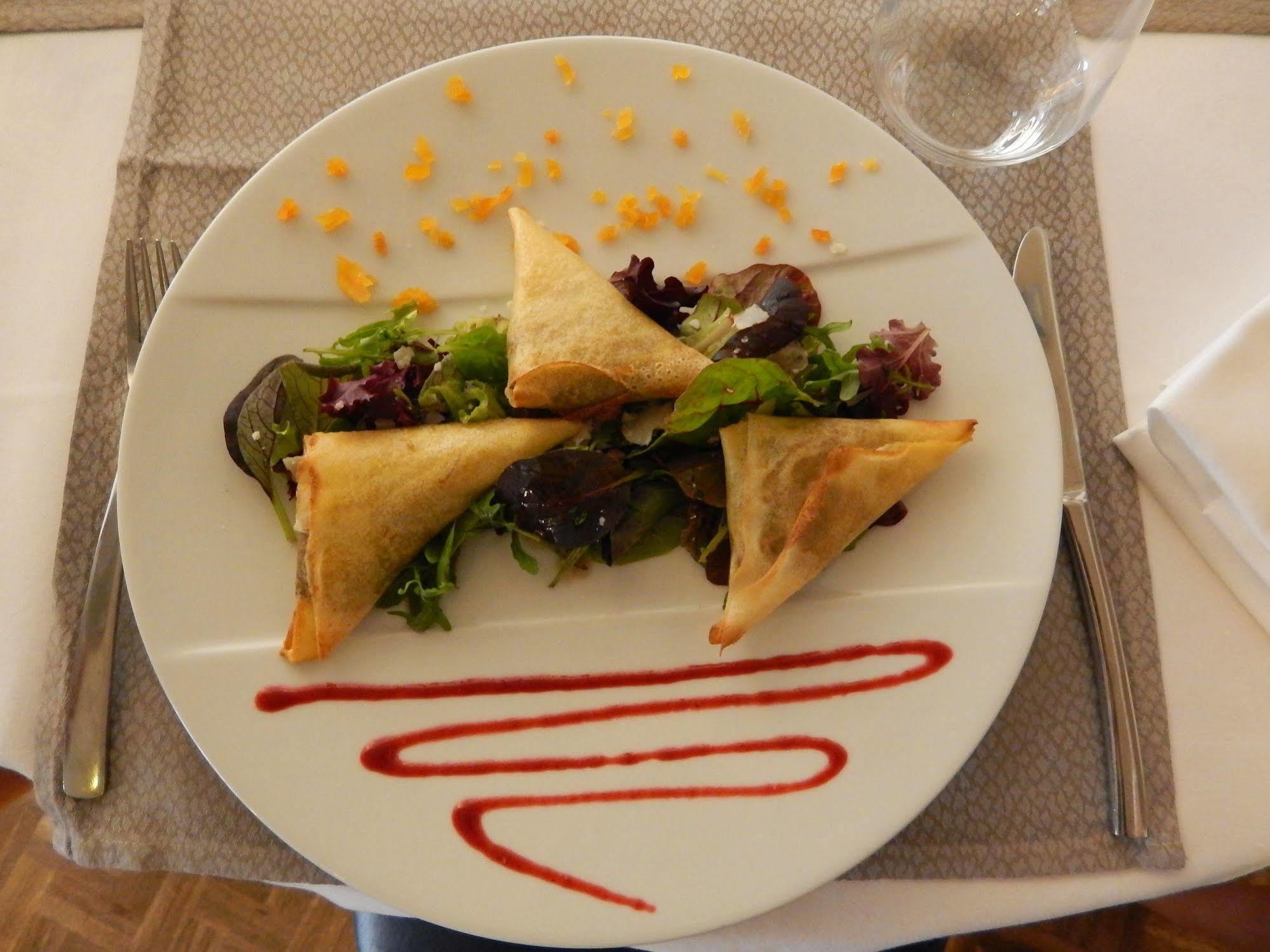 Logis Restaurant Le Calluna Hotel